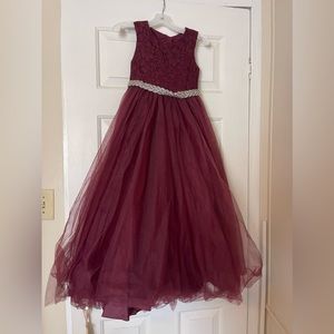 Maroon follow girl dress